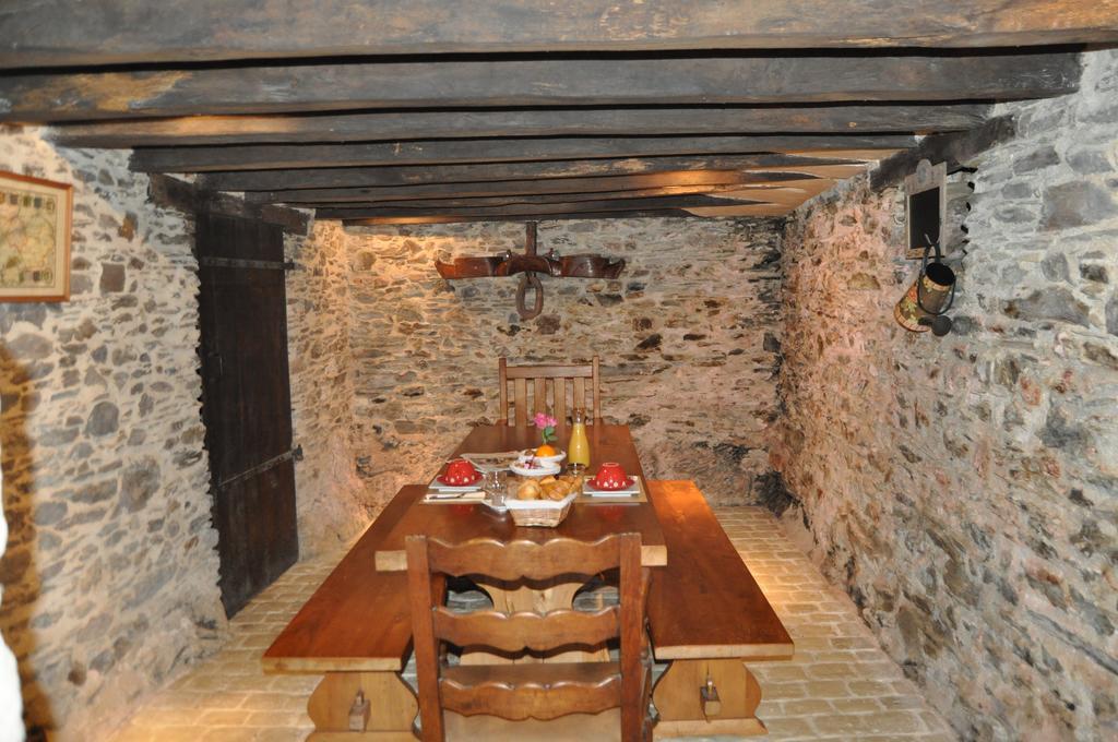 L'Auberge Du Tire Bouchon Couffe ภายนอก รูปภาพ